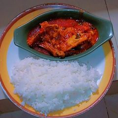 A picture of Rice and stew.