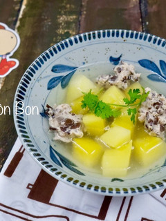 Hình của món Canh Đu Đủ Nấu Mọc.