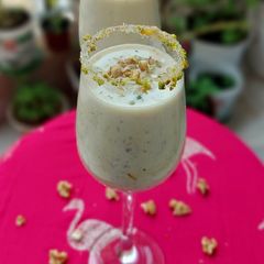 A picture of Walnut phirni.