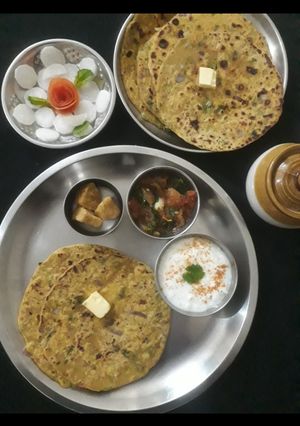 मूली पराठा (mooli paratha recipe in Hindi) रेसिपी मुख्य फोटो