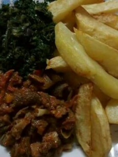 A picture of Stewed Beef and Chips.