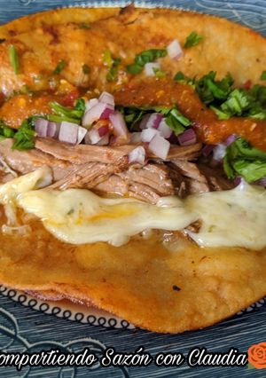 Una foto de Quesadillas de birria 🌹