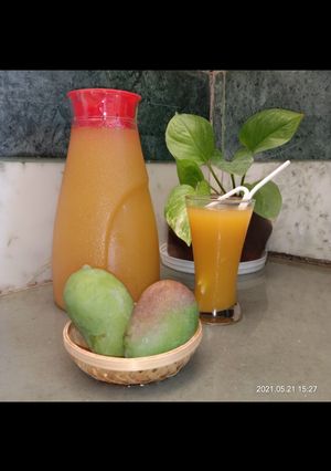 આમ પન્ના (Aam Panna Recipe In Gujarati) રેસીપી મુખ્ય ફોટો