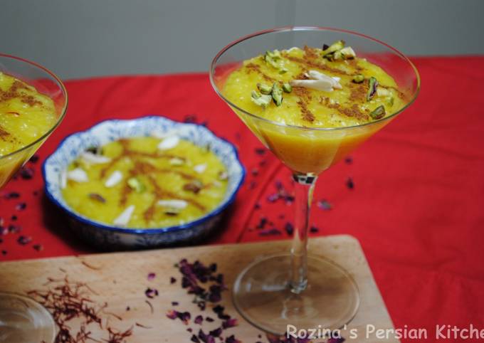 Persian saffron rice pudding (Sholeh zard)
