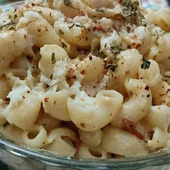 A picture of Cheesy macroni.