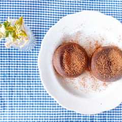 Bengbeng Lava Cake রেসিপির প্রধান ছবি