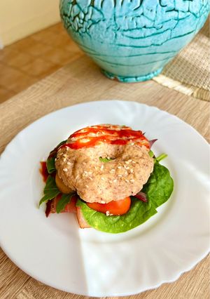 Fitnessz szénhidrátcsökkentett bagel/zsemle quarkból🥯❕ recept fotója