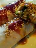 SPRING Rolls, rellenos con Salmón, vegetales y arroz