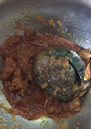A picture of Stuffed brinjal.