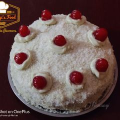 A picture of Vanila cake (Made in cooker).