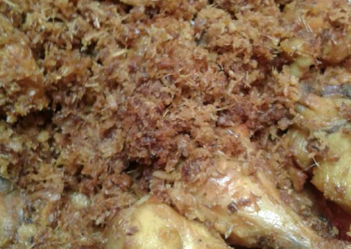 Ayam goreng burus /batang kecombrang