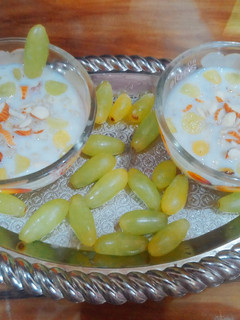 साबूदाना खीर फालूदा (Sabudana kheer falooda recipe in marathi) रेसिपी चे मुख्य फोटो