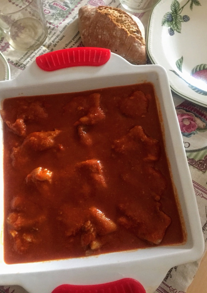 Una foto de Manitas de cerdo en salsa andaluza