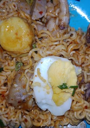 Foto resep Mie level puedeees