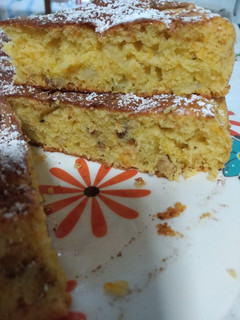 Foto de Bolo de maçã e nozes