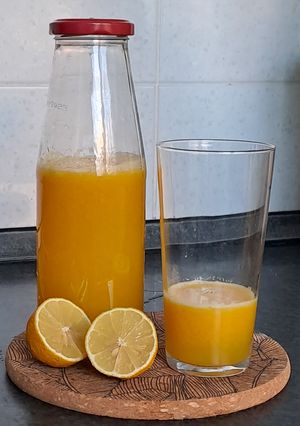 Narancsos gyömbér shot recept fotója