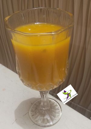 A picture of Mango smoothie.