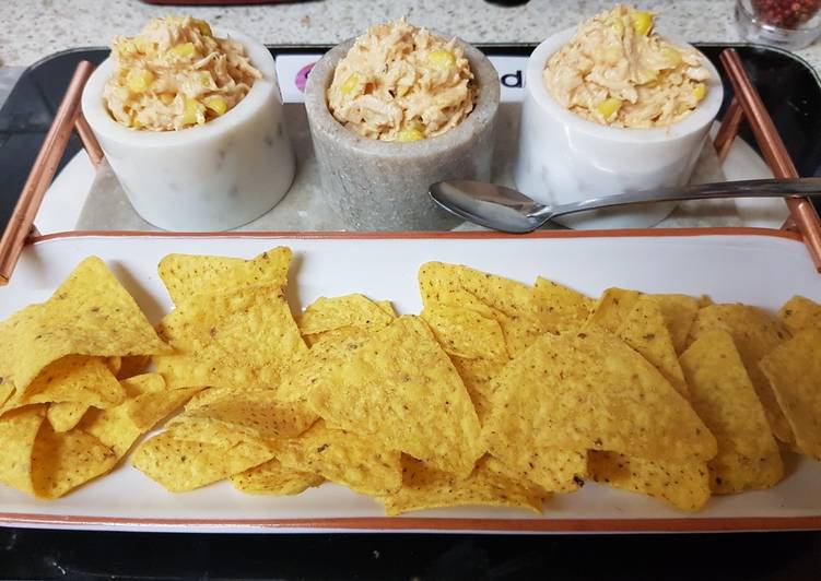 Slow Cooker Recipes for My Sriracha Chicken and Corn Dip. 😉