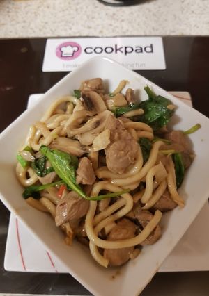 A picture of My Stir fry Pork 😍.