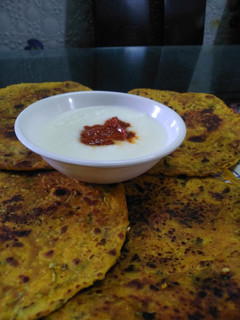 મેથી નાં ઢેબરા (Methi Dhebra Recipe In Gujarati) રેસીપી મુખ્ય ફોટો