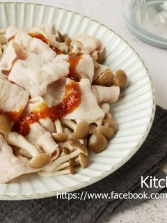 蒜泥白肉片_10分鐘快速料理 的食譜成品照片