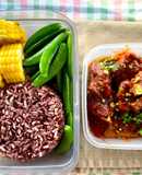 เมนูข้าวกล่อง🍚ซี่โครงหมูน้ำแดง🌶️🧄ถั่วลันเตาหวานคั่วเกลือ🫛🌽
