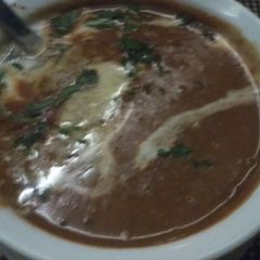 A picture of Dal makhni.