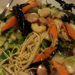 A picture of Mie capcay sederhana.