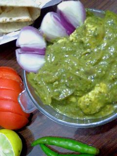 हरा भरा अचारी पनीर (Hara bhara achari paneer recipe in Hindi) रेसिपी मुख्य फोटो