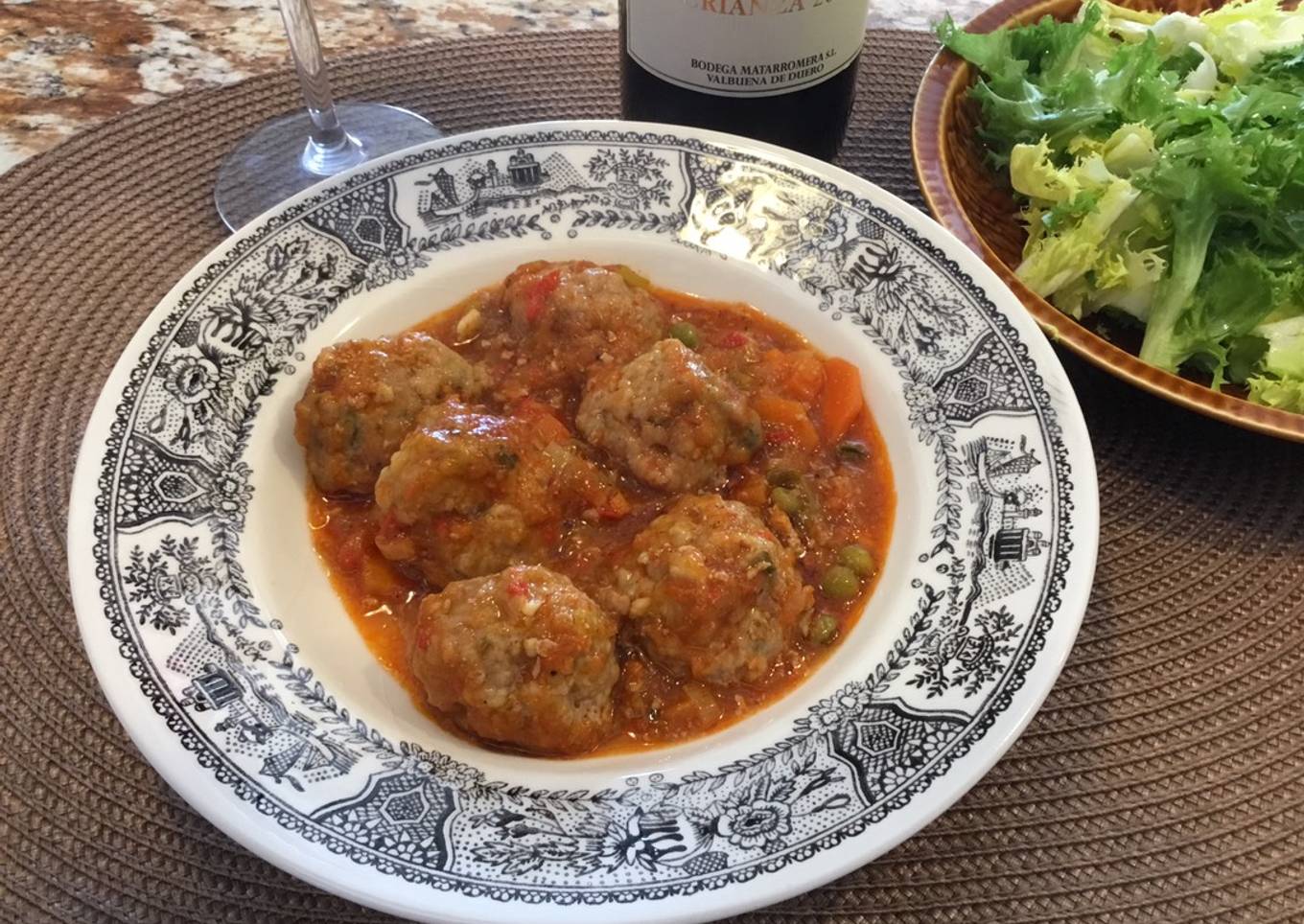 Albóndigas en salsa