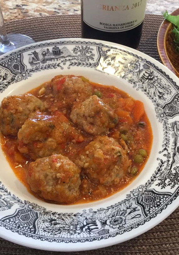 Una foto de Albóndigas en salsa