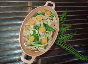 Foto resep 75. Tumis Jamur Wortel Caisin