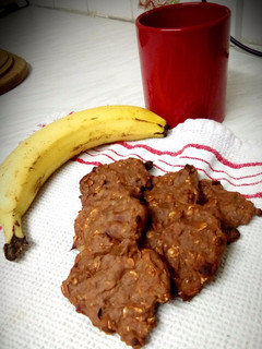 Una foto de Galletas proteicas de chocolate y plátano