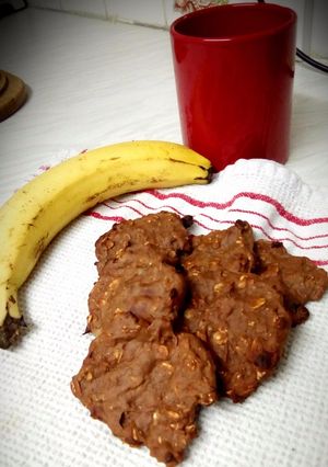 Una foto de Galletas proteicas de chocolate y plátano