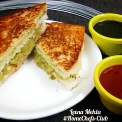 A picture of Cheese grilled Aloo masala Sandwich.