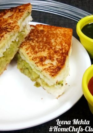 A picture of Cheese grilled Aloo masala Sandwich.