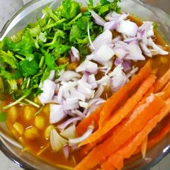 A picture of Chana.