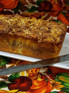 A picture of Cinnamon Apple Bread.