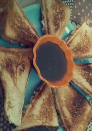 A picture of Grilled sandwich.
