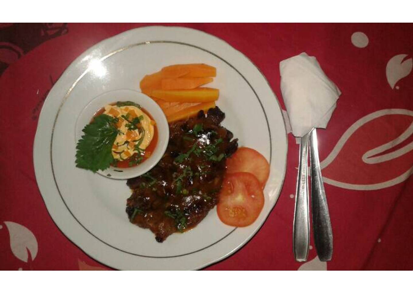 Beef steak with mayo sausage