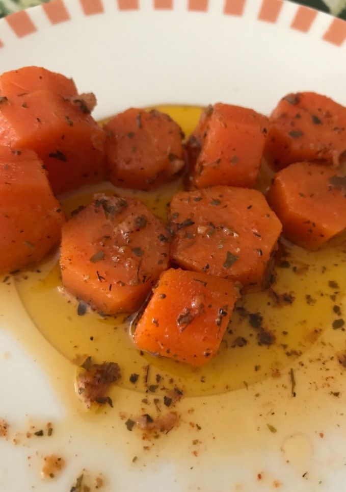 Una foto de Zanahorias aliñadas