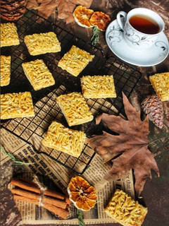 عکسی از دستور شیرینی ملکه بادام