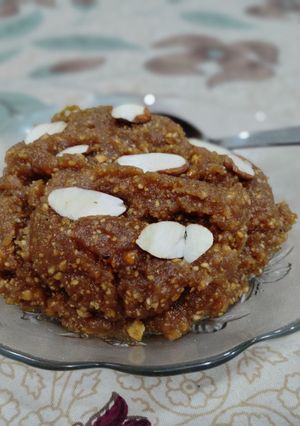 A picture of Roasted Gram Dal Halwa.