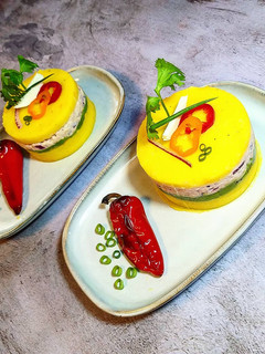 Una foto de Causa Limeña de Atún