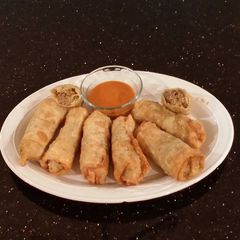 A picture of Cheeseburger Egg rolls.