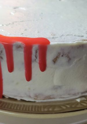 Una foto de Drip Cake de color sin crema de leche