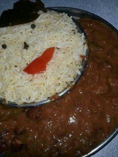 राजमा चावल (Rajma chawal recipe in hindi) रेसिपी मुख्य फोटो