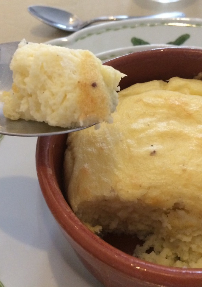 Una foto de Souflé de papa y queso (fácil)