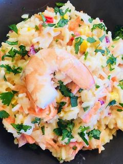 Una foto de Ensalada de arroz tropical