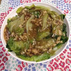 A picture of Chinese Lettuce.